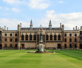 Cambridge Üniversitesi